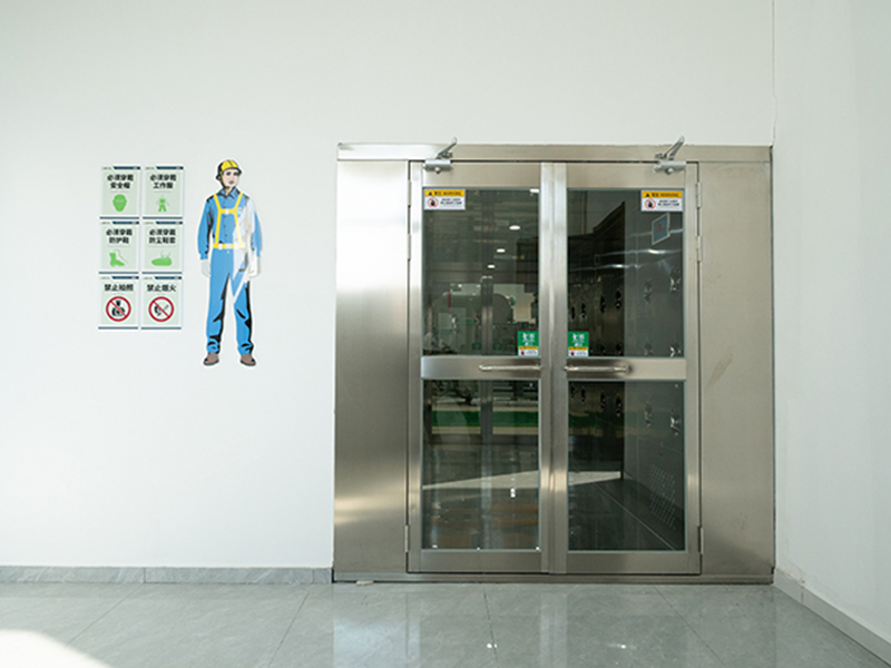 Personnel Air Shower